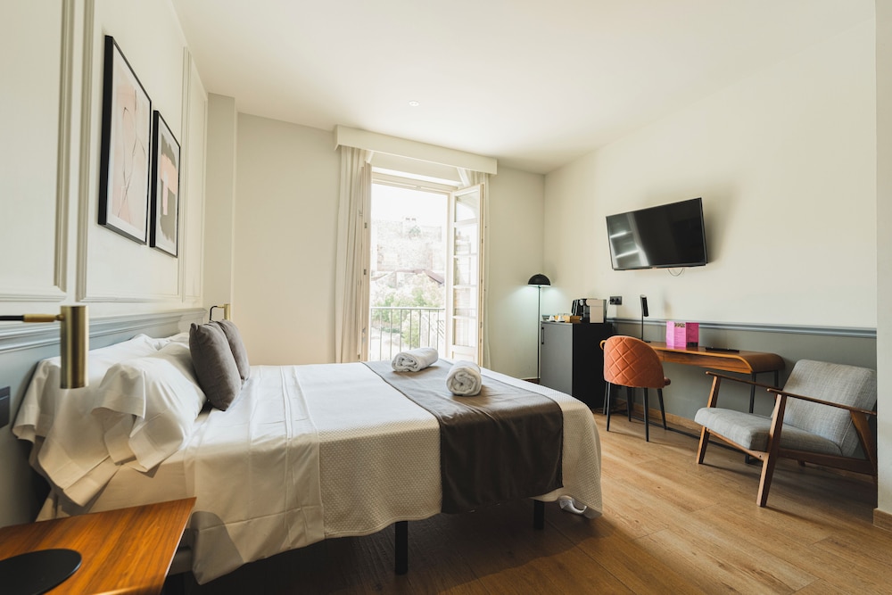 Alcazaba Premium Hostel 13/50
