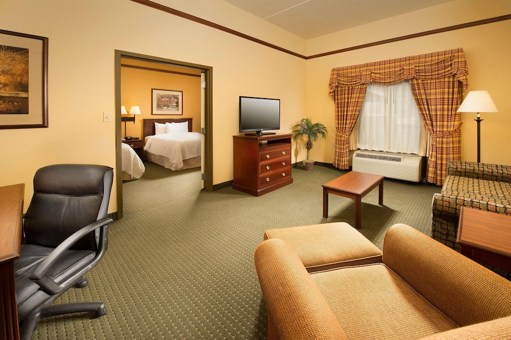 Hampton Inn Suites Stillwater 33/50