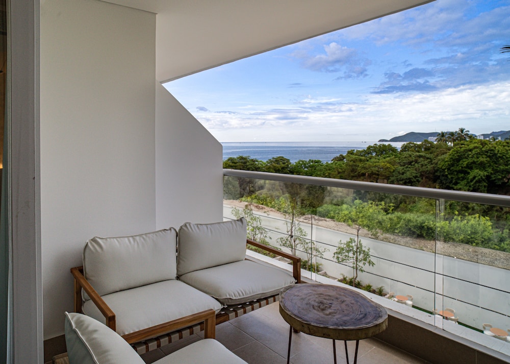 Wyndham Santa Marta Aluna Beach 55/75