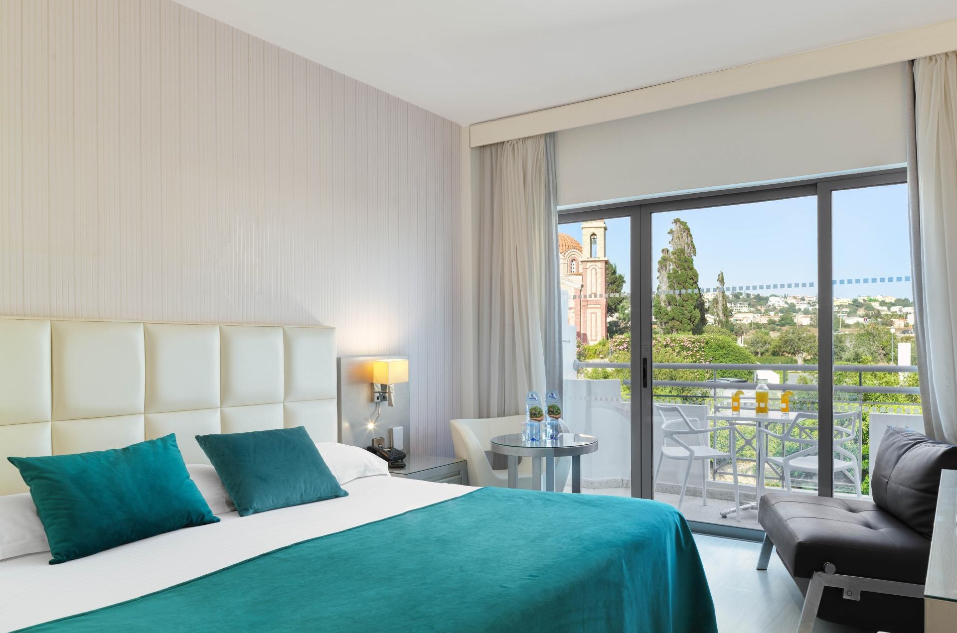 Room, Twin Beds, Inland View, Balcony