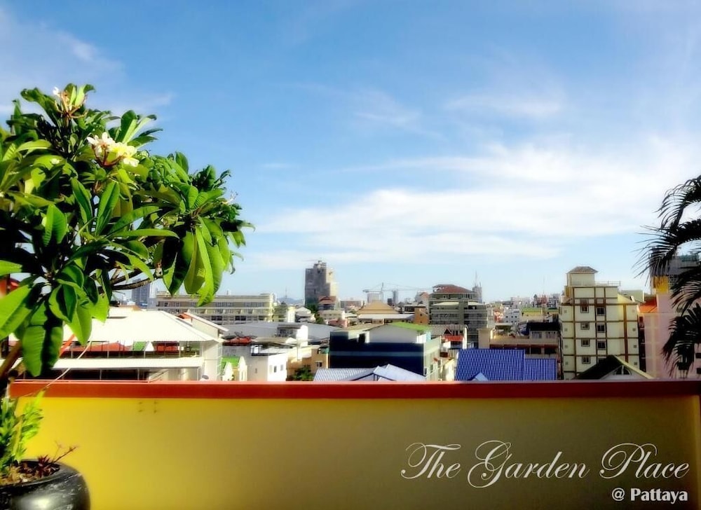 The Garden Place Pattaya 51/53