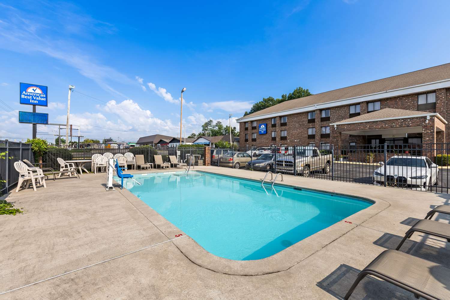 Americas Best Value Inn McMinnville 26/27