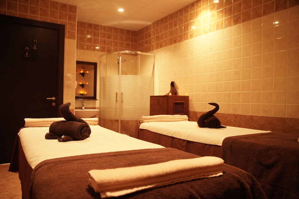 Grand East Hotel Dead Sea 8/50