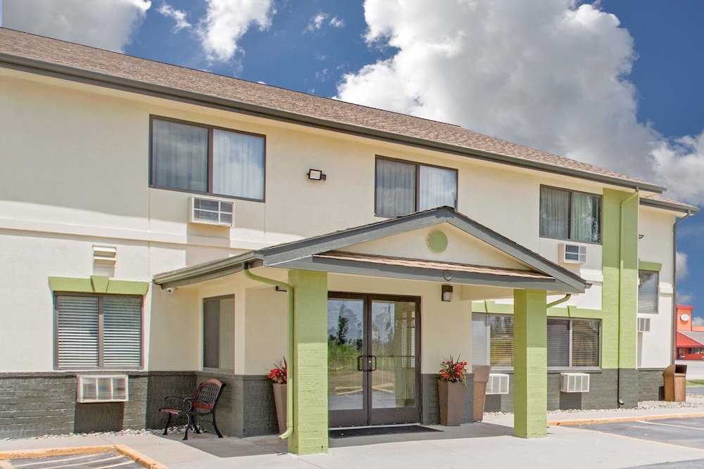 Park Inn by Radisson, Ames 3/19