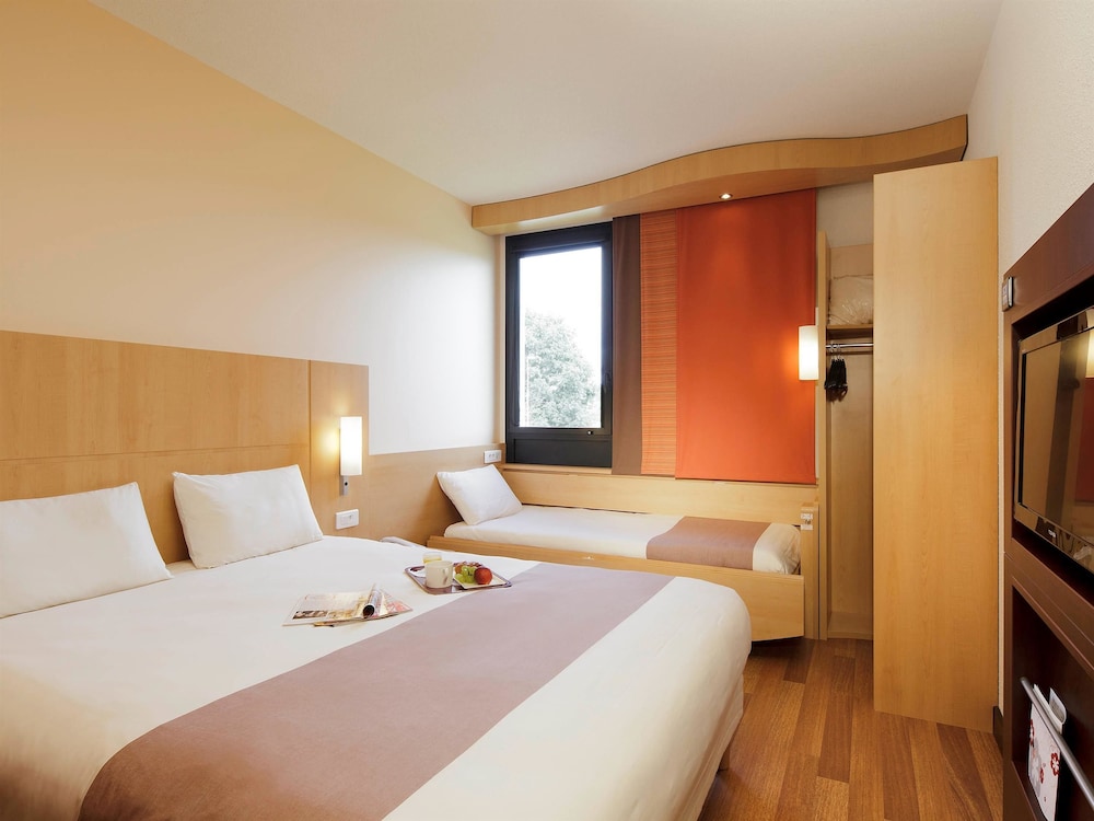 Ibis Marne La Vallee Noisy 15/73