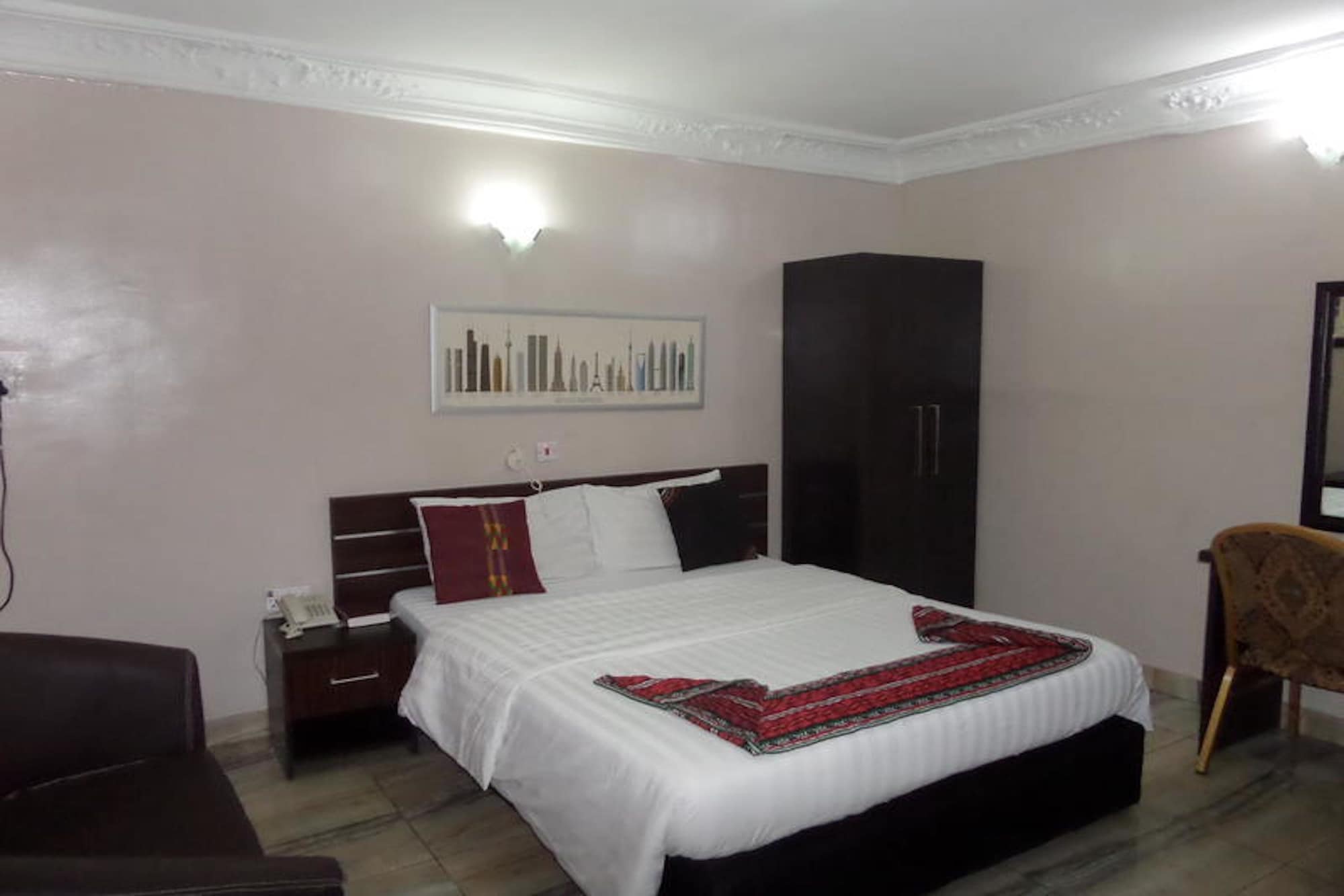 STANDARD, DOUBLE BED