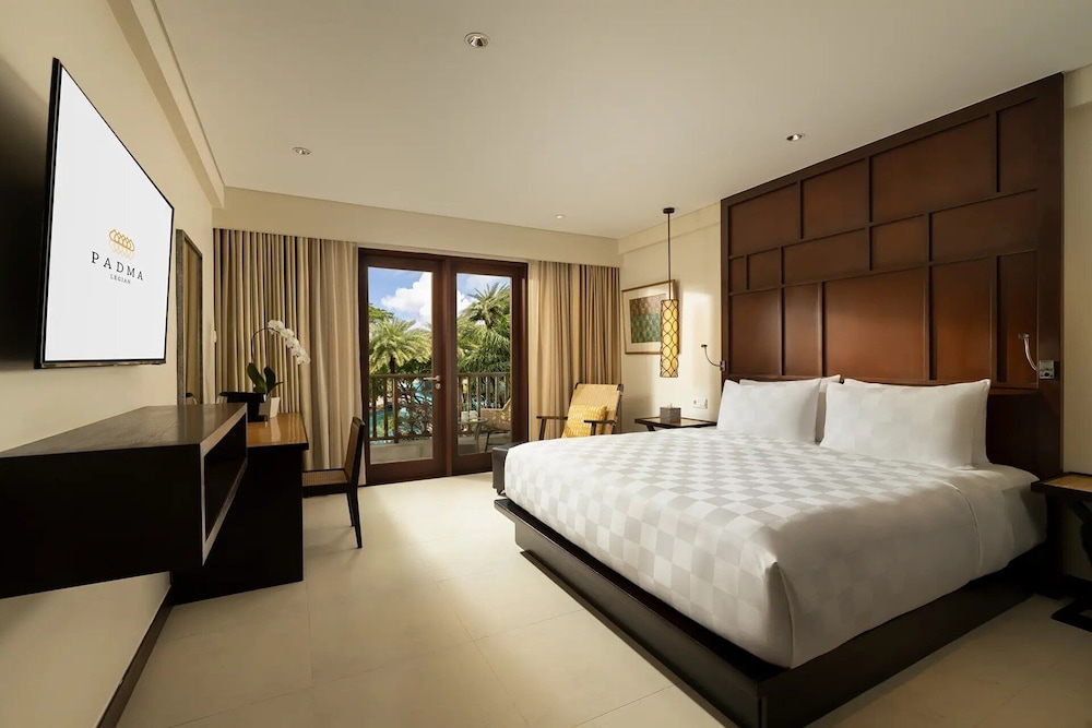 DELUXE, LAGOON VIEW