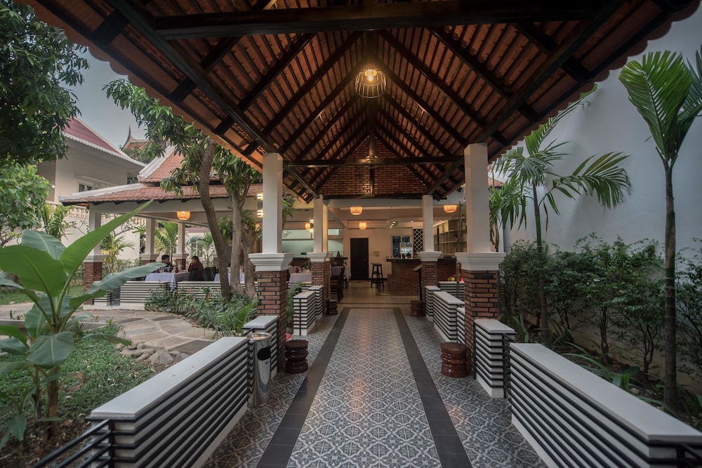 Lavender Angkor Boutique 31/50