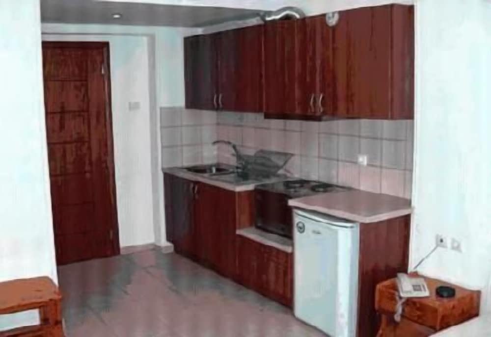 Aria Accommodation 35/36