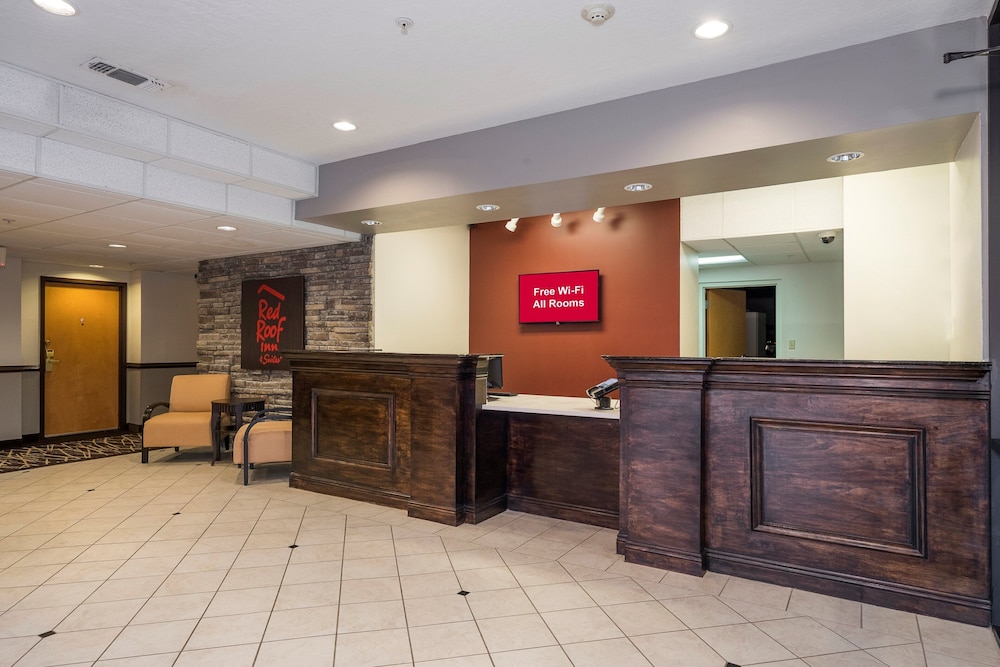 Red Roof Inn & Suites Biloxi 9/39