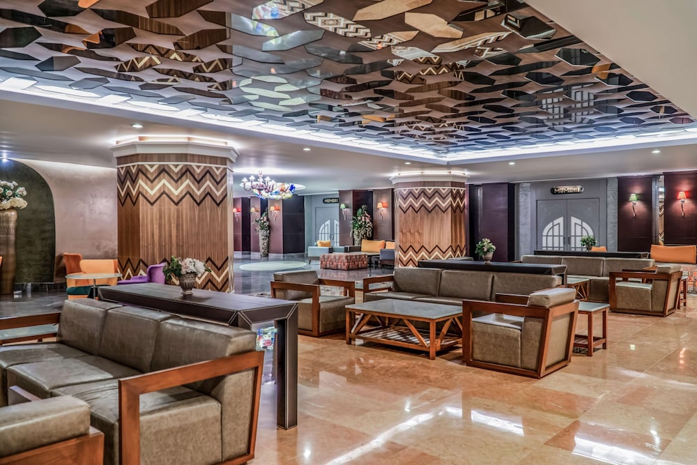 Royal Taj Mahal Hotel 32/50