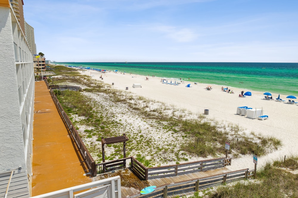 The Reef at Seahaven Beach Resorts 50/61