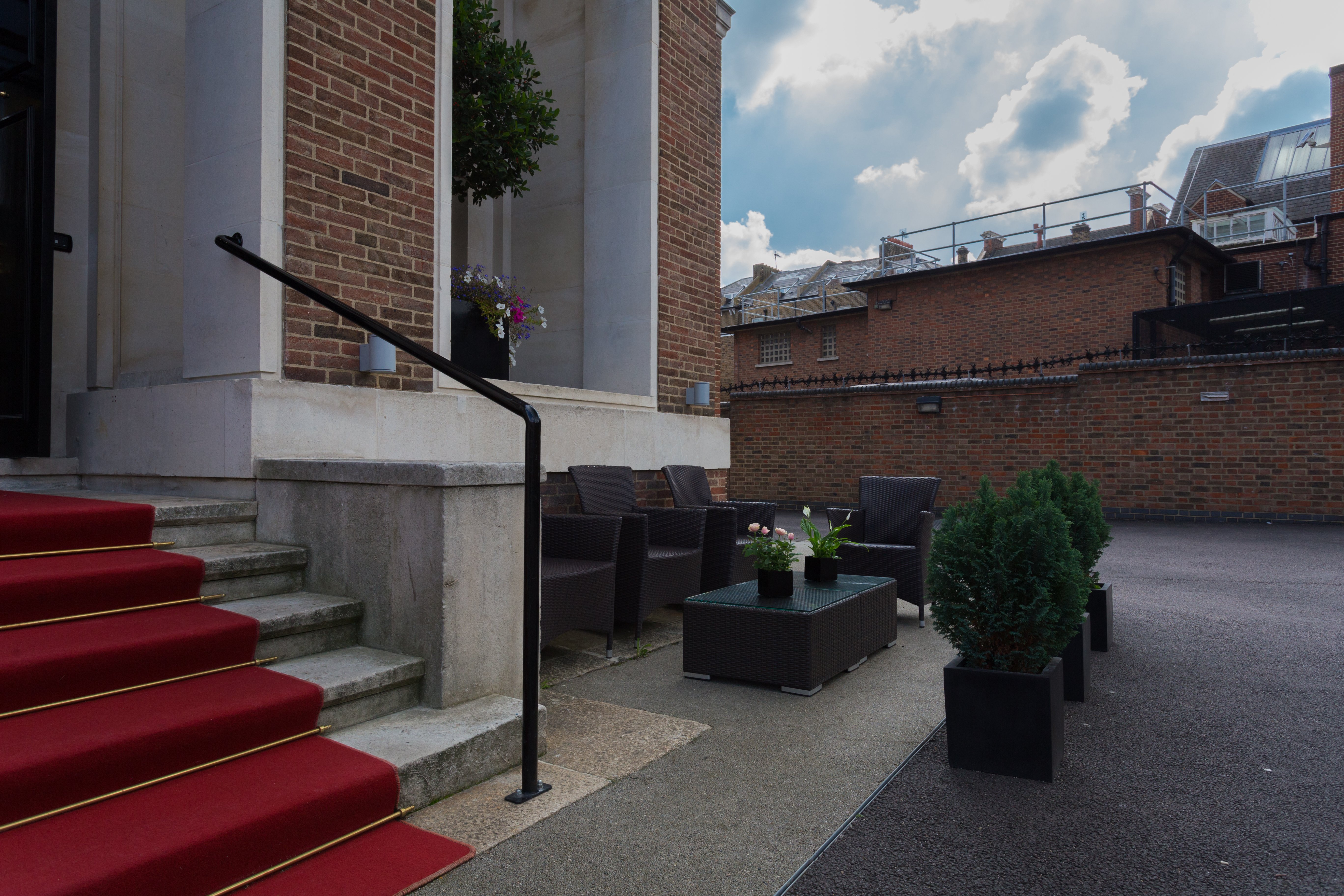 Doubletree By Hilton London Greenwich 82/82