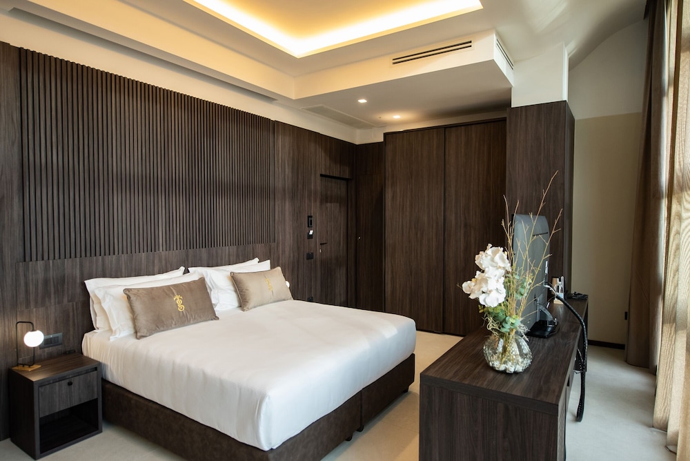Gold Tower Lifestyle Hotel 23/60
