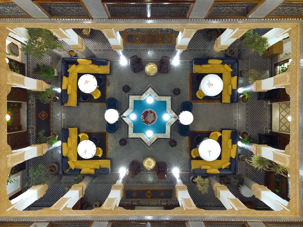 Riad Myra 11/75