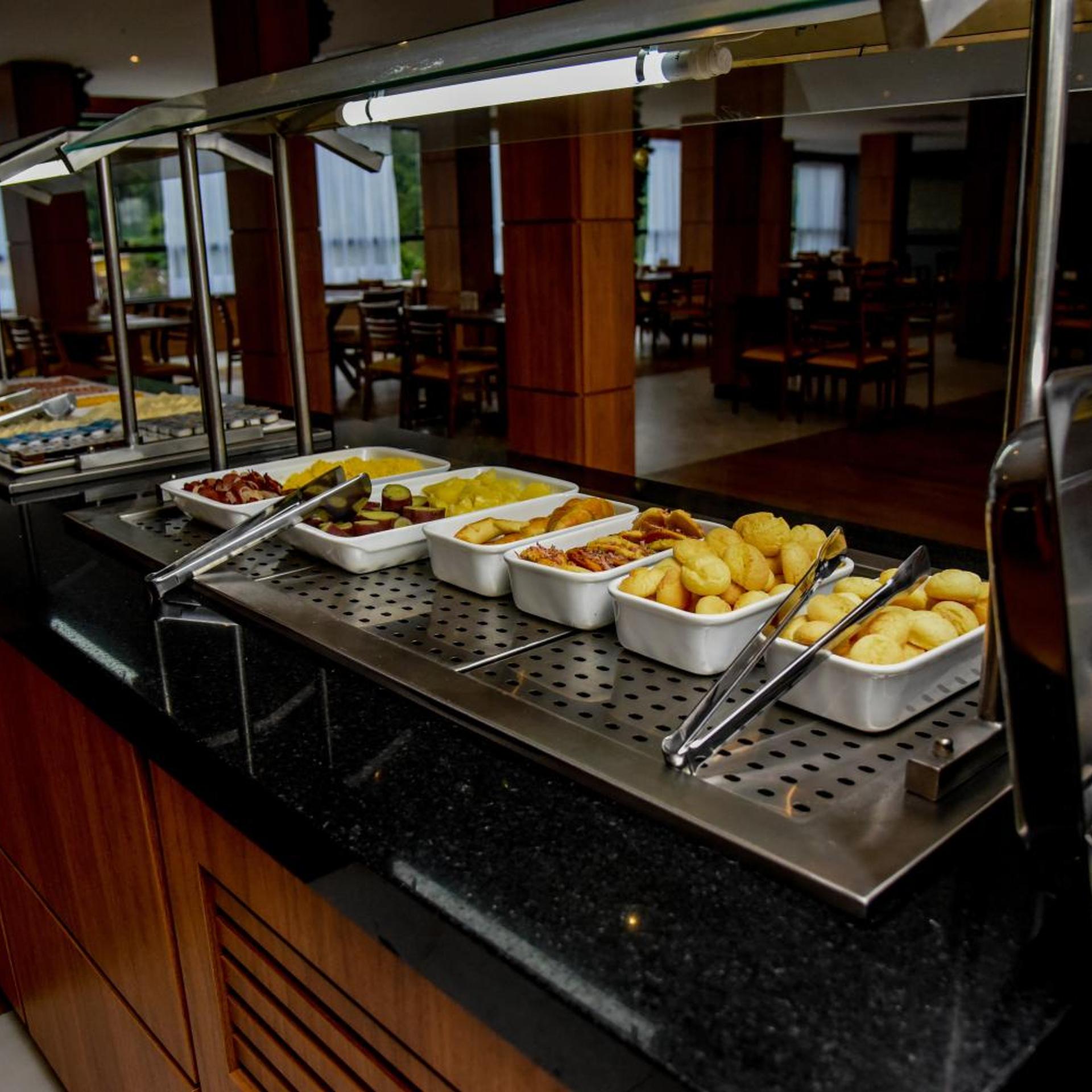 Hotel Titanic Penedo 38/50