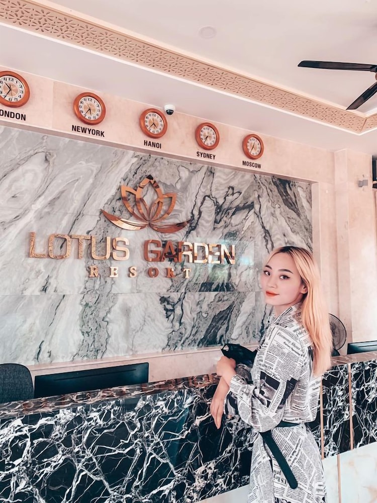 Lotus Garden Resort 6/55