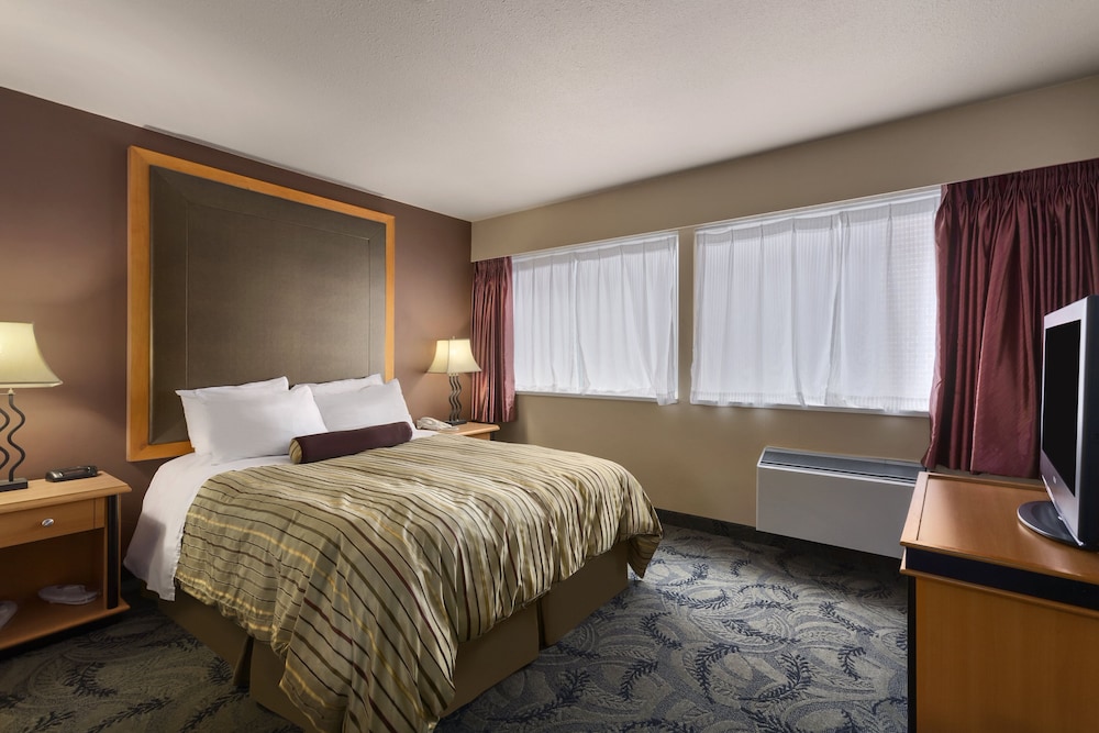 Poco Inn And Suites Hotel Conference Centre 14/58