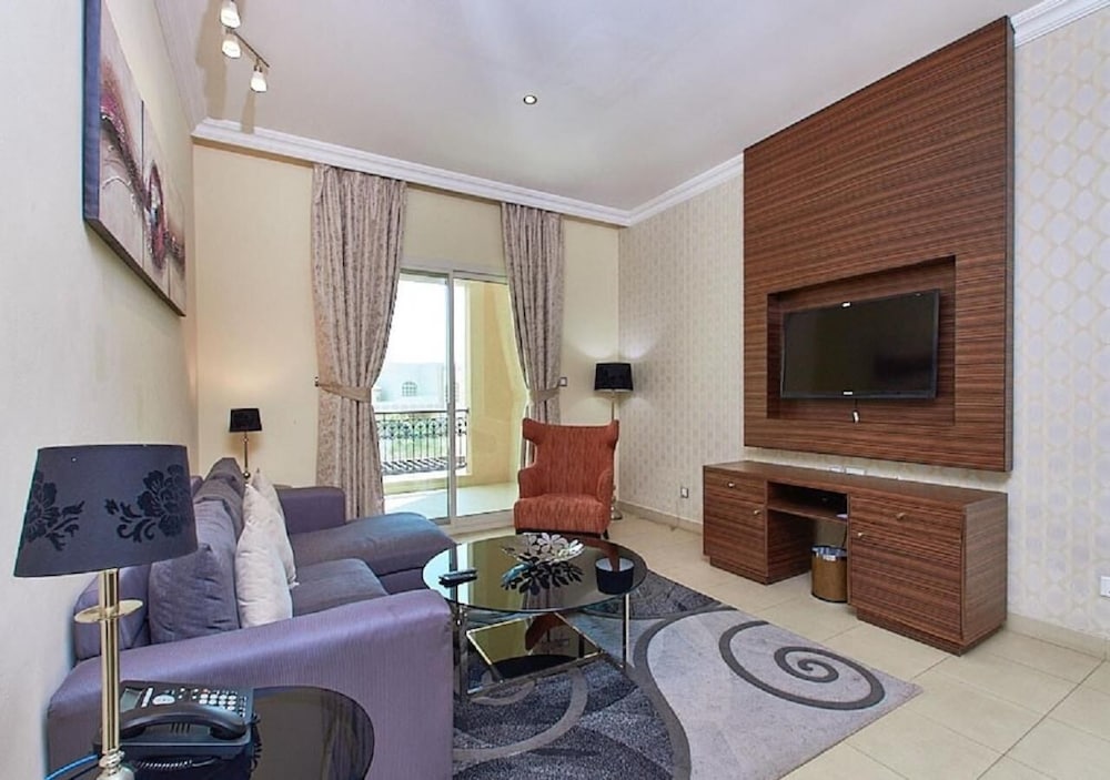 Mughal Suites 38/50