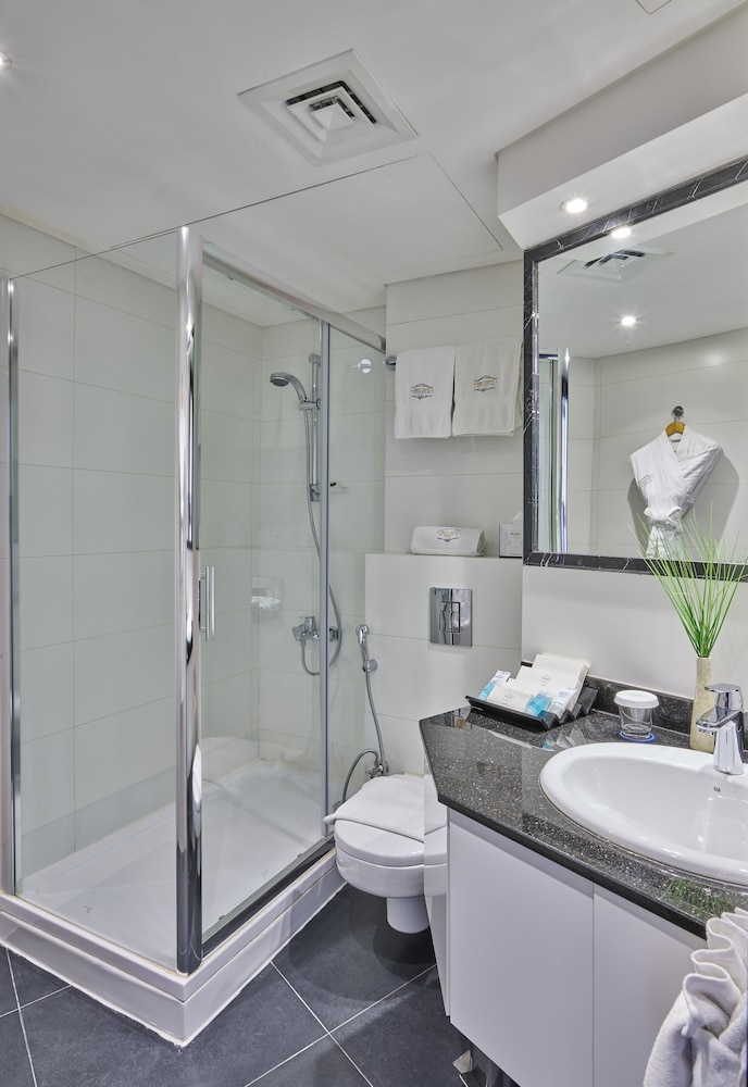 Sodeco Suites 56/57