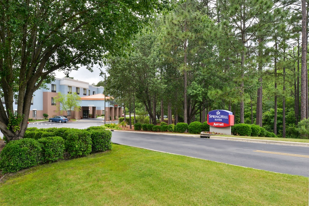 Springhill Suites Pinehurst Southern Pines 38/48