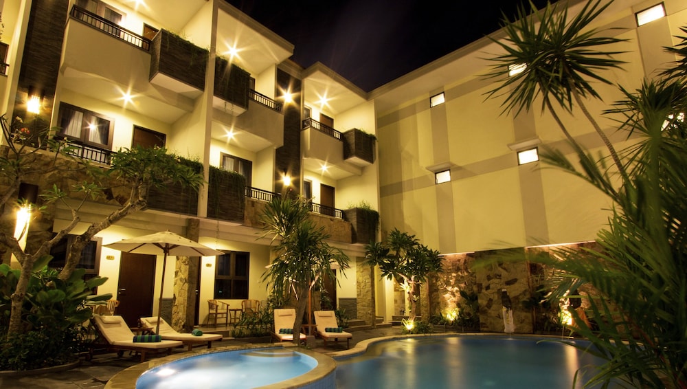 MANGGAR INDONESIA HOTEL & RESIDENCE 2/43
