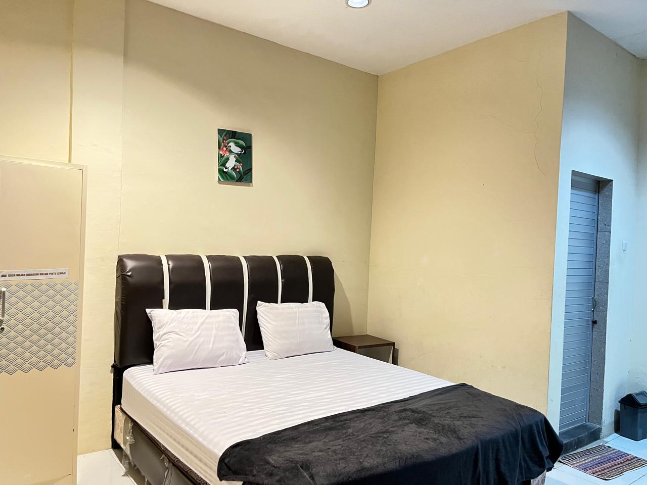 Hotel O near Universitas Sumatera Utara formerly Aljadid Guest House Pajus 21/45