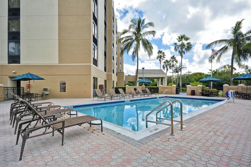 Hyatt Place Miami Airport West Doral 24/29