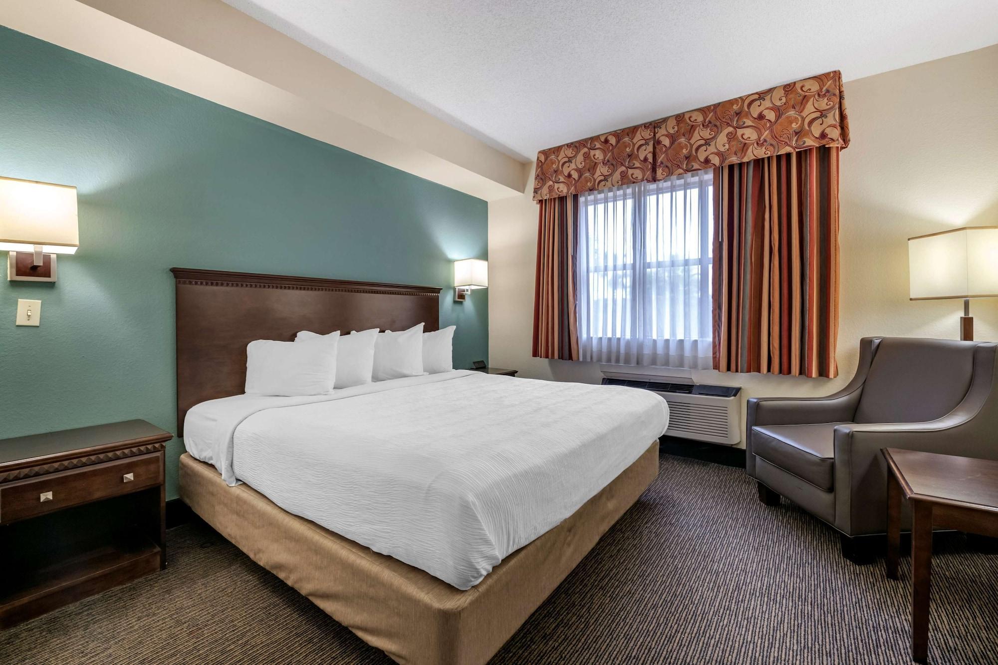 Junior Suite, Multiple Beds