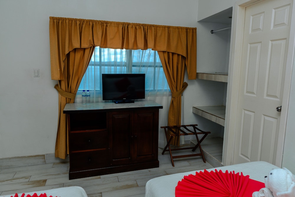 Hotel Casona de La Isla 64/77