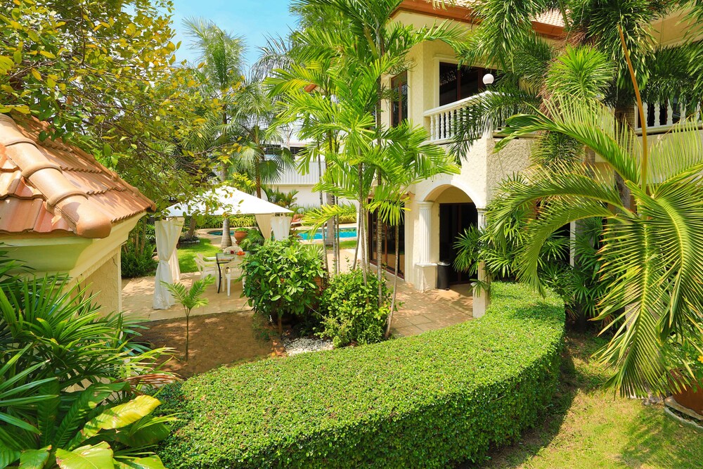 Grand Siam Villa Pattaya 63/76