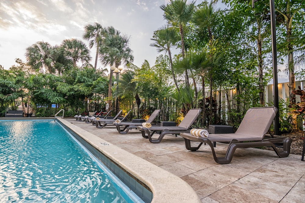 Regency Miami Airport by Sonesta in MIAMI - FL