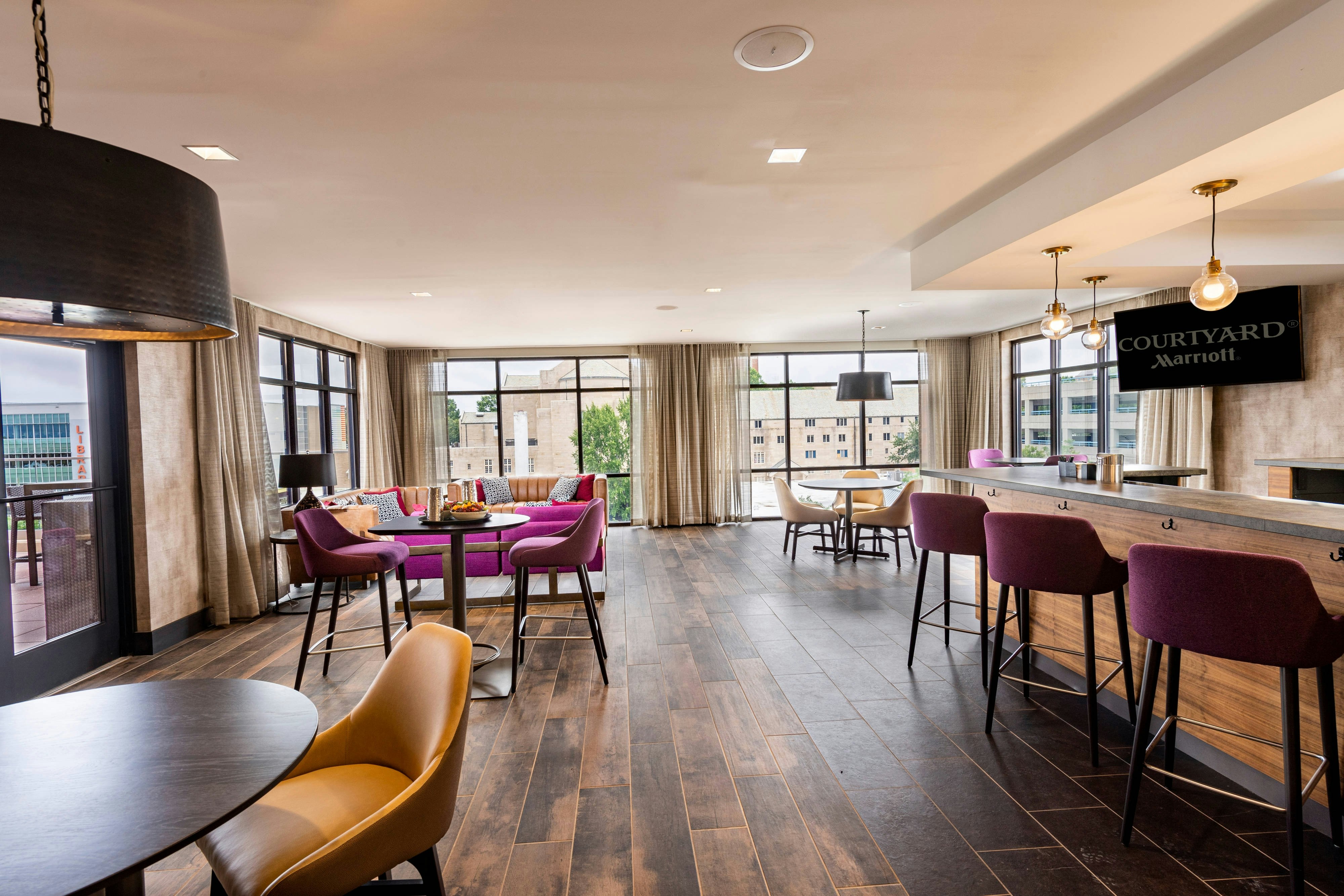 Courtyard by Marriott Winston-Salem Downtown 21/32
