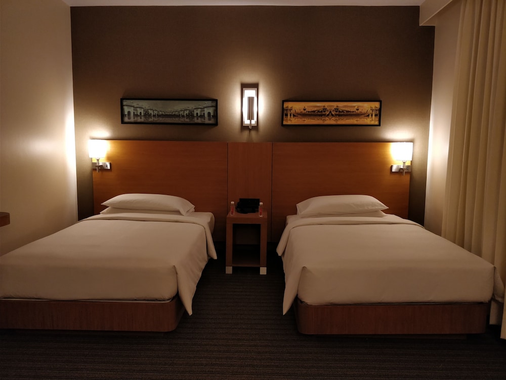 Hyatt Place Hyderabad Banjara Hills 12/54