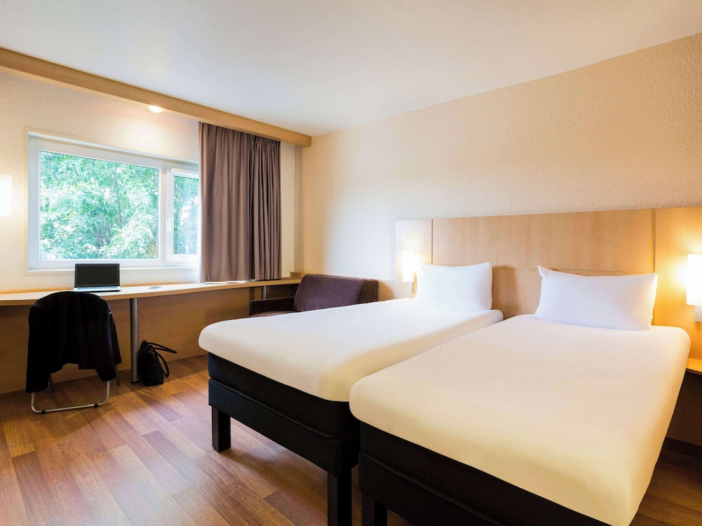 STANDARD, TWIN BEDS