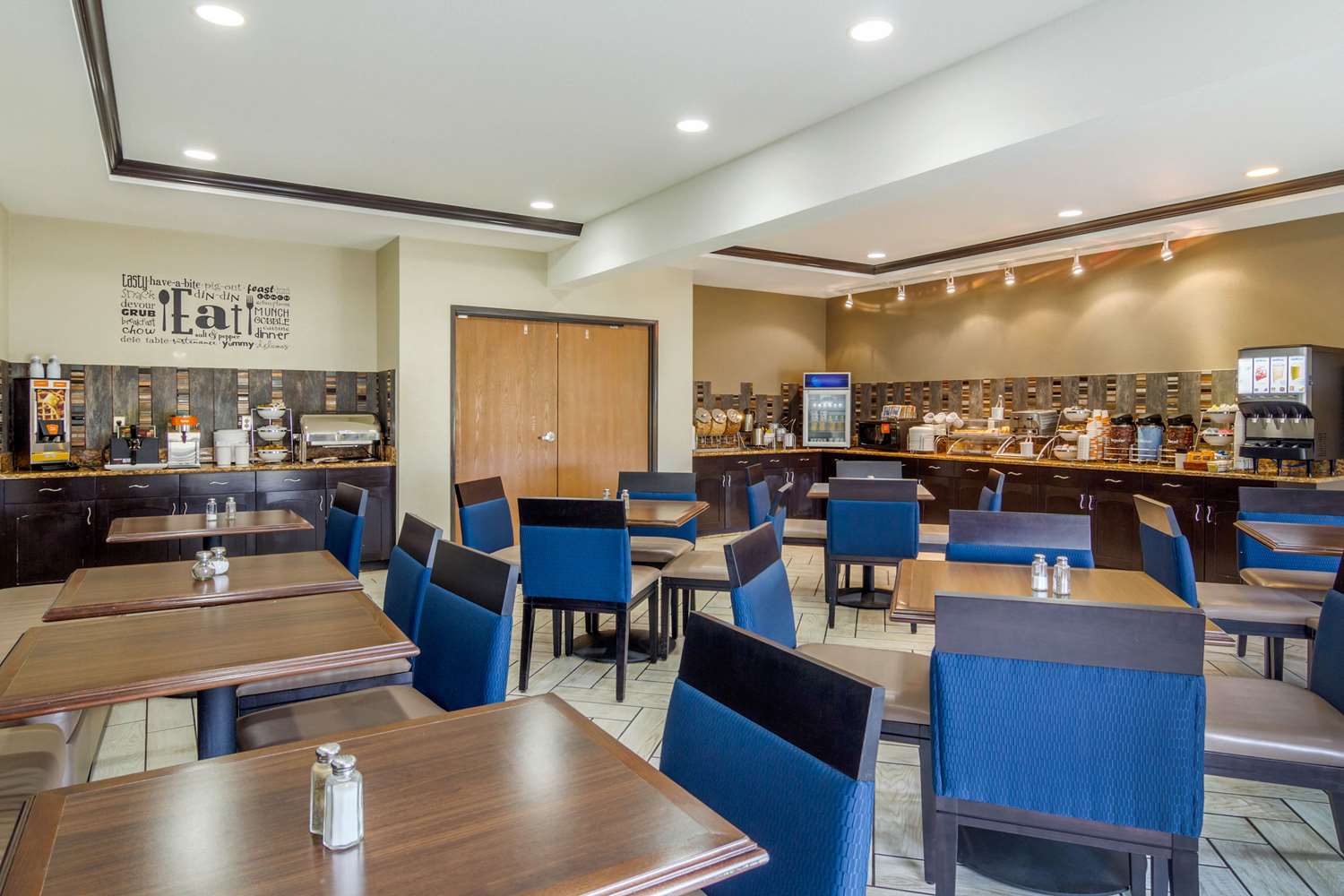 Comfort Inn & Suites Sterling CO 6/11