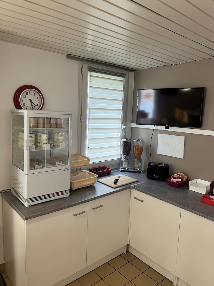 Hotel Premiere Classe Niort Est - Chauray 43/57