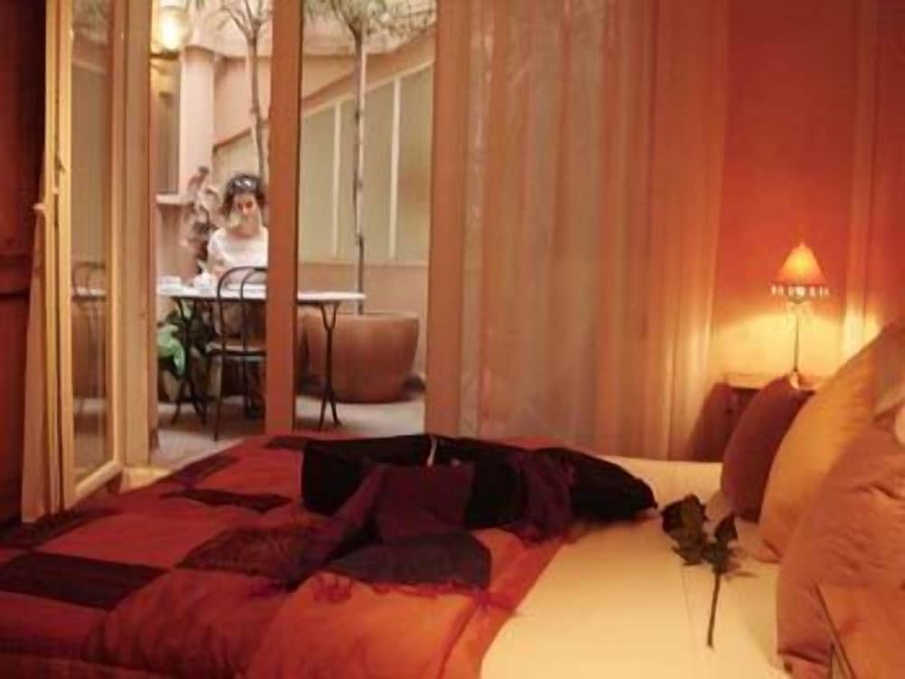 CITOTEL LE MIRAGE 17/38