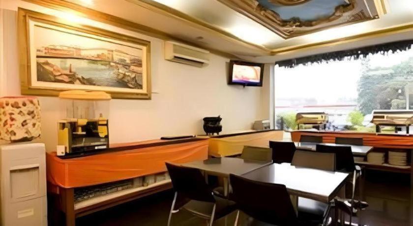Wirton Dago Hotel 29/49