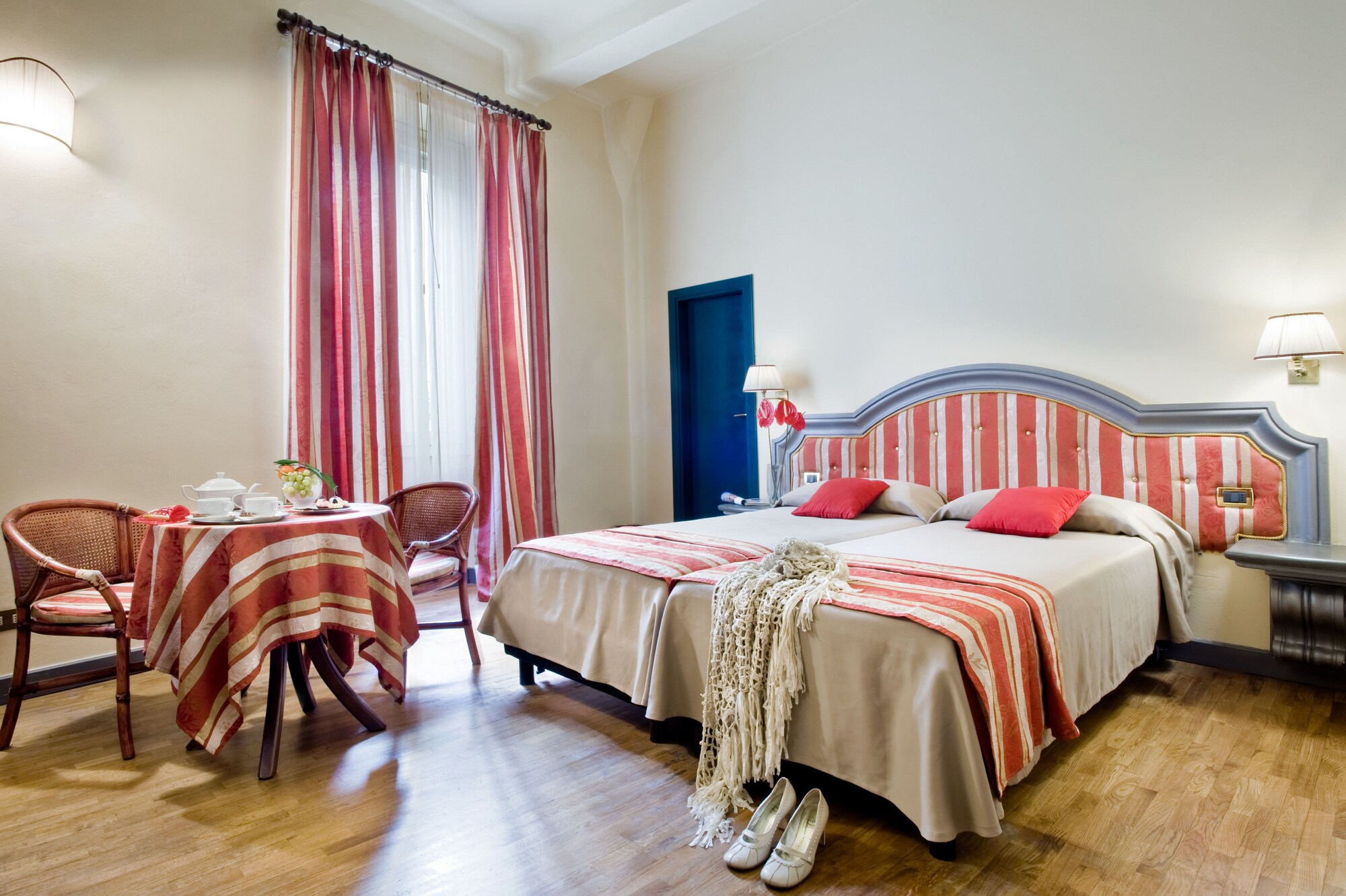 STANDARD, DOUBLE BED