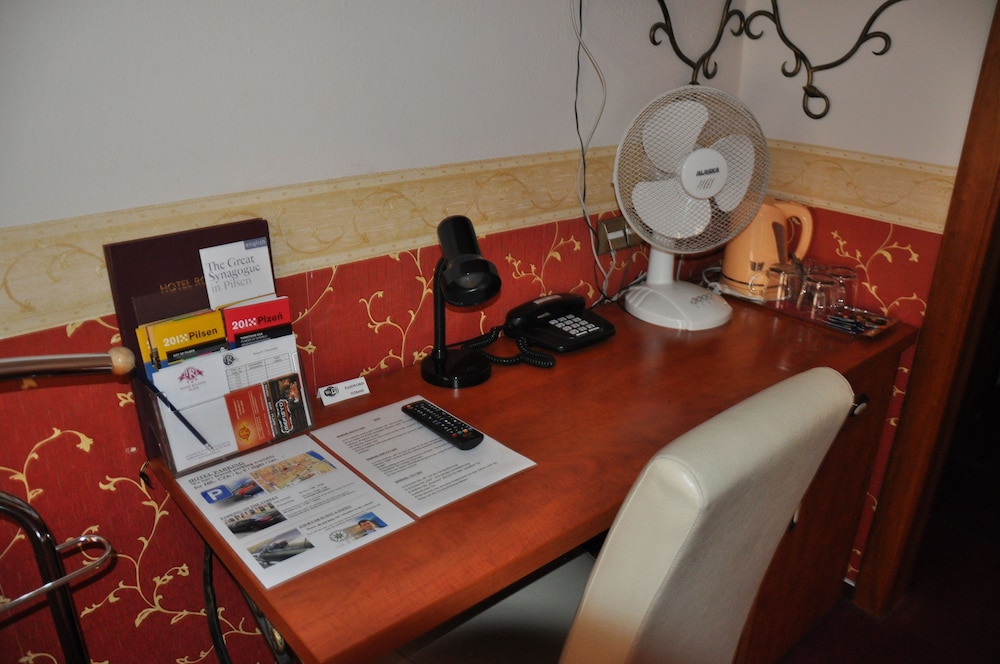 Hotel Roudna 55/69