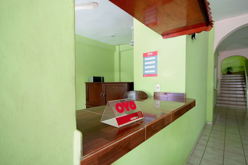 OYO Hotel Estacion 41/42
