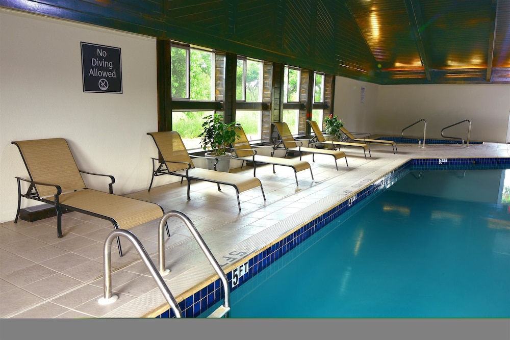 Best Western Plus Flint Airport Inn & Suites 5/38