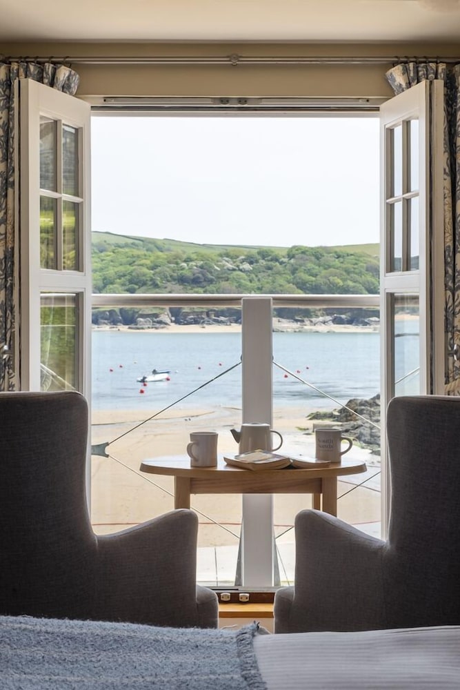 South Sands Hotel 27/50