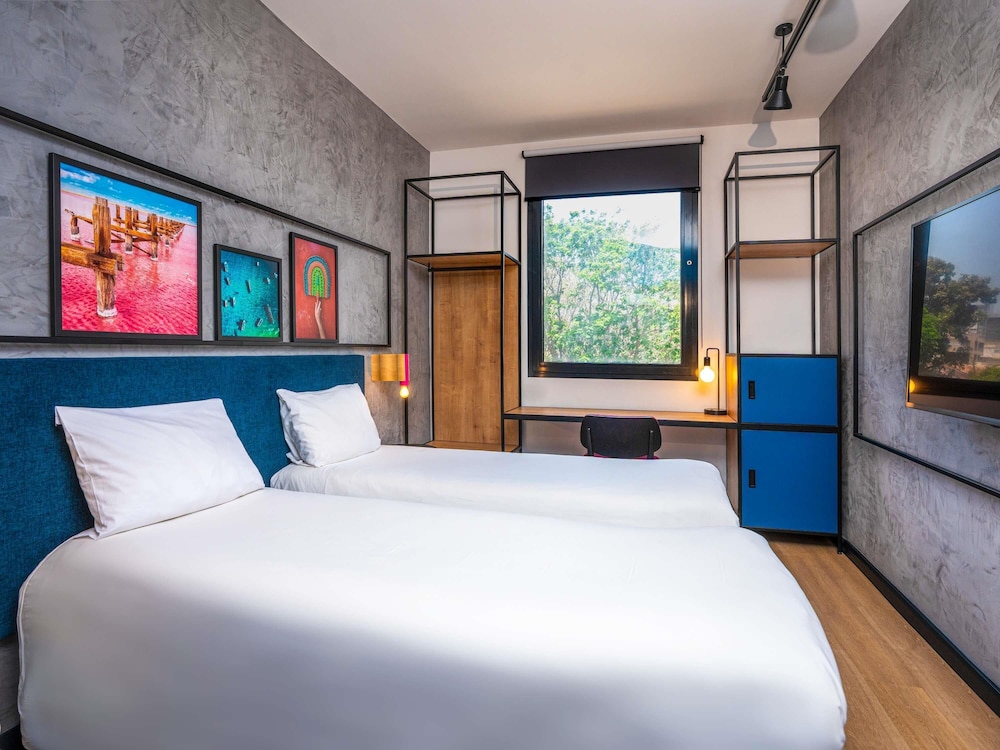 Ibis Styles Dakar 14/67