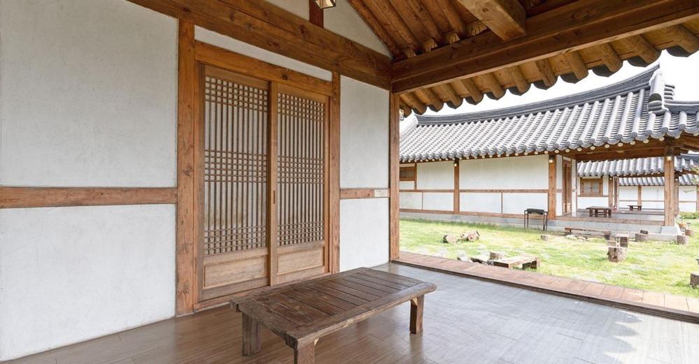 Gyeongju Hanok Pen Town Pension 36/52