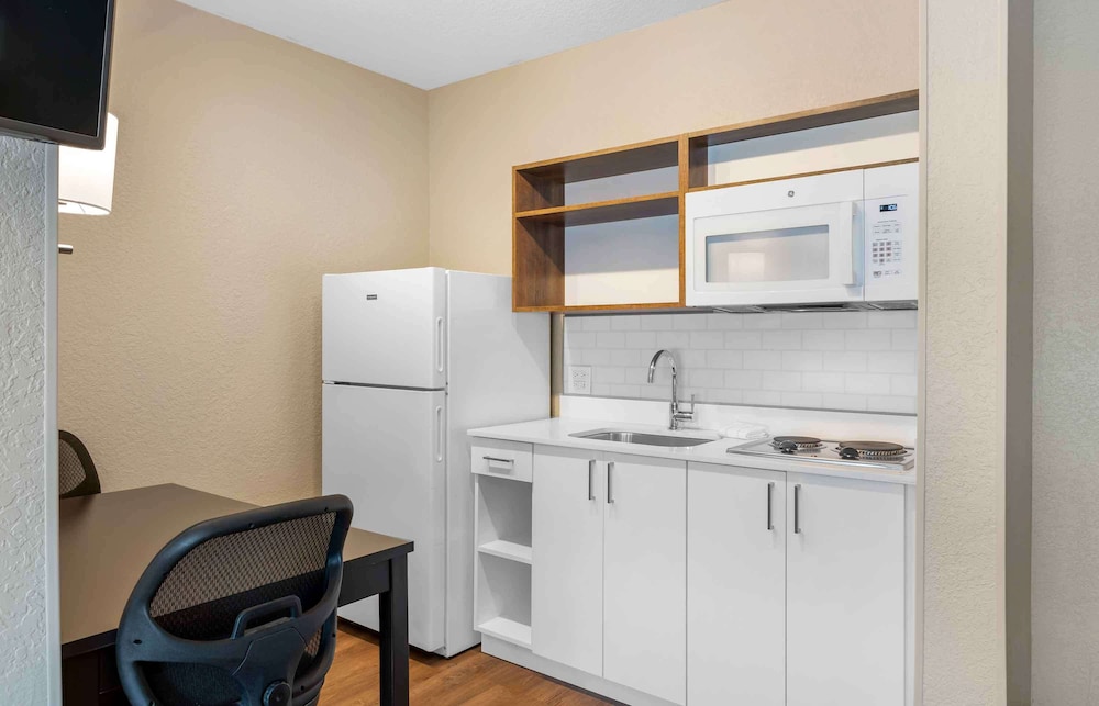 Extended Stay America Premier Suites - Fort Lauderdale - Cypress Creek - Park North 50/59
