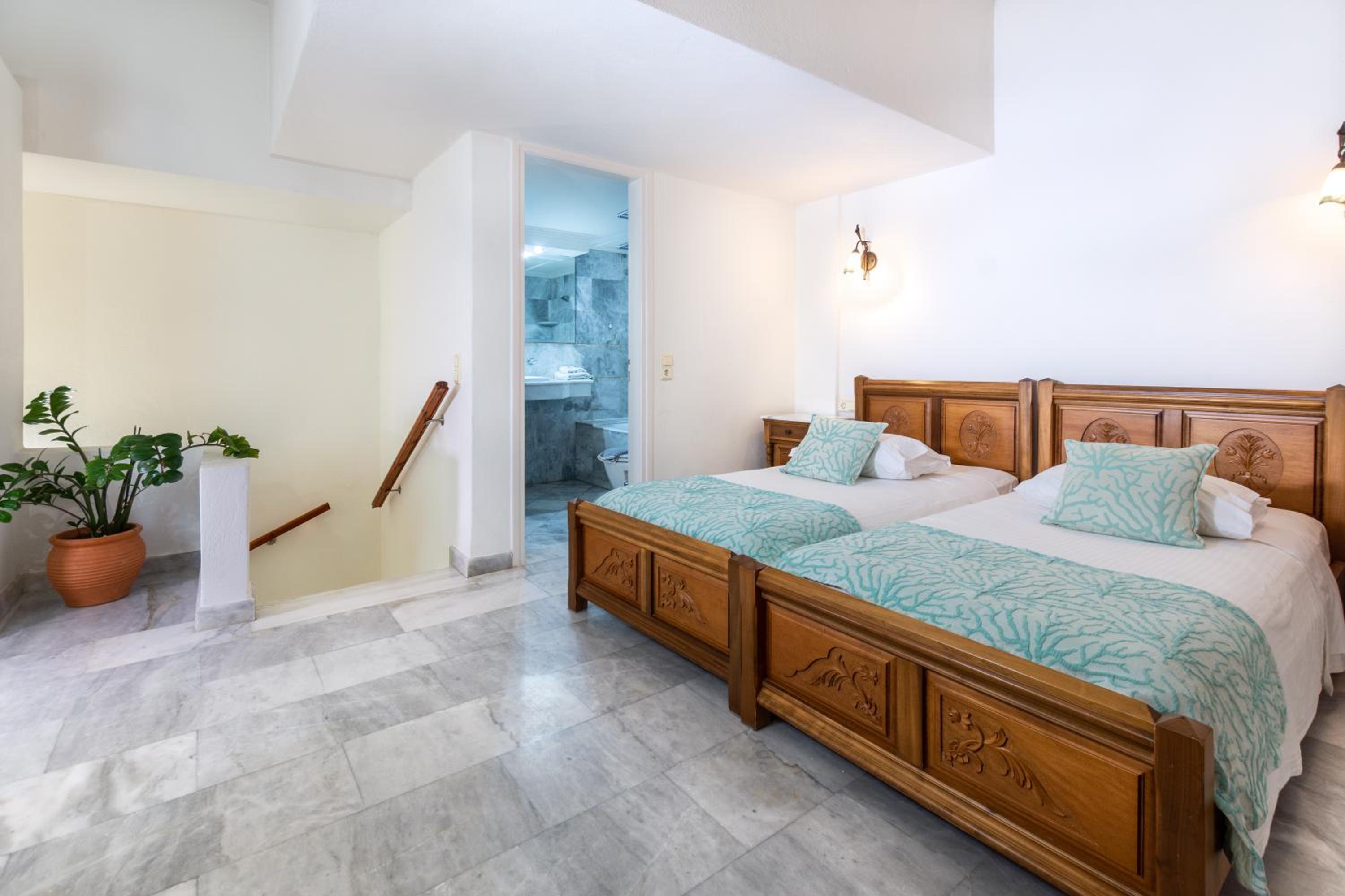 Duplex, Apartment