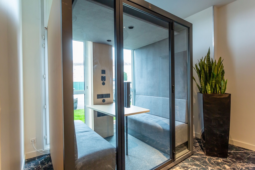NOVOTEL BOURGES 24/49