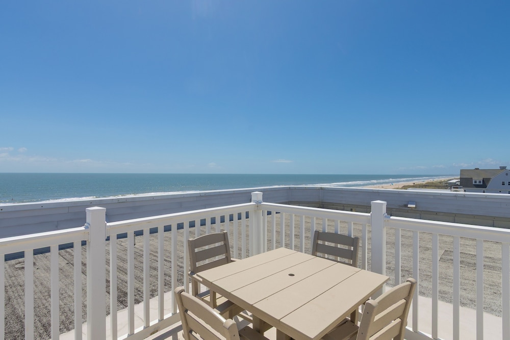 Seaside Amelia Inn 50/64